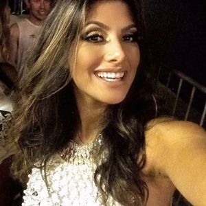 Meet your Posher, Laisa